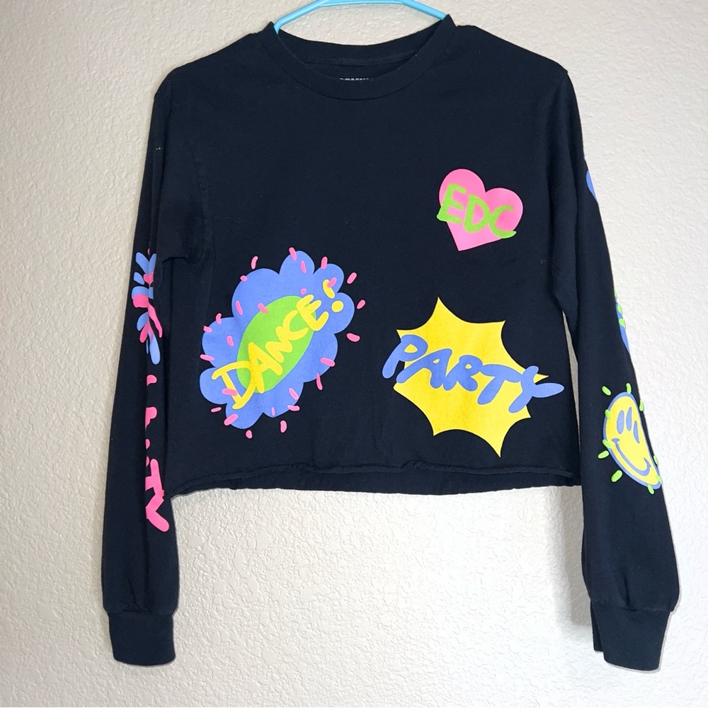 Insomniac Black Graphic Cropped Long Sleeve Tee Sz S